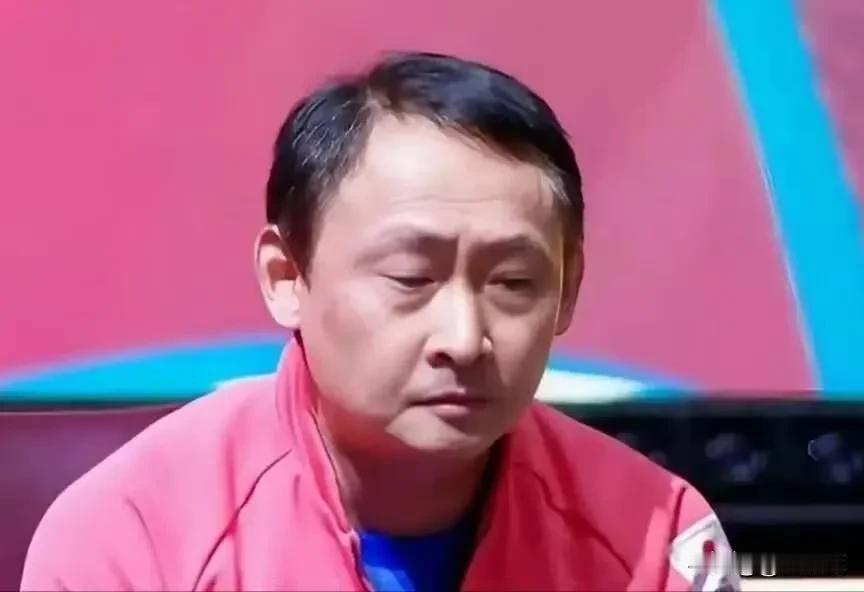 现在全网最郁闷的人估计就是张本宇了儿子张本智和，输给伊朗老将也就算了。没想到