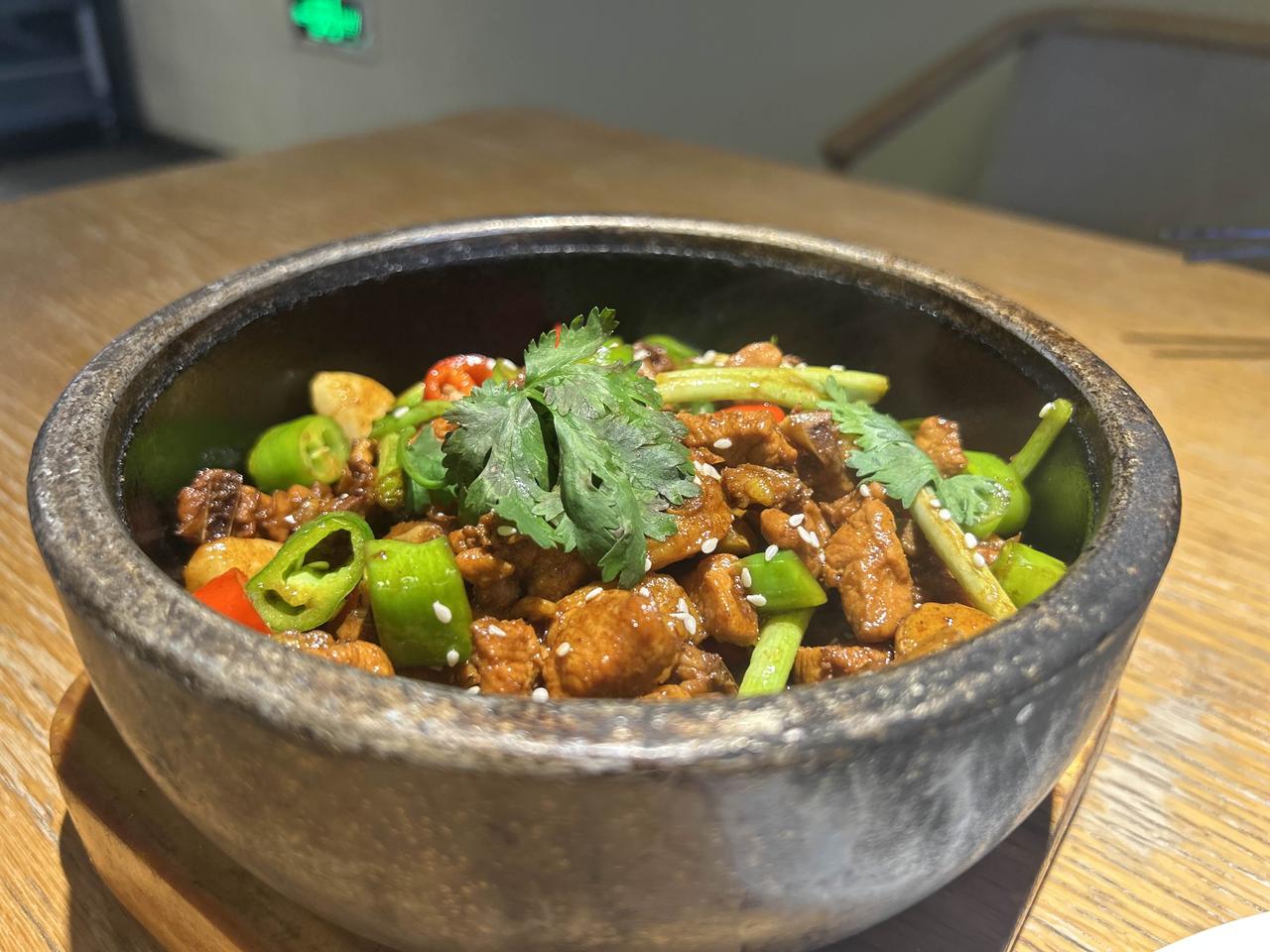 今天的晚饭，有点早。