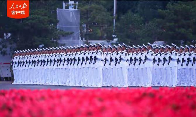论仪式感！论庄严肃穆！我只服中国人民解放军！“开始了，开始了！”激动的呼喊