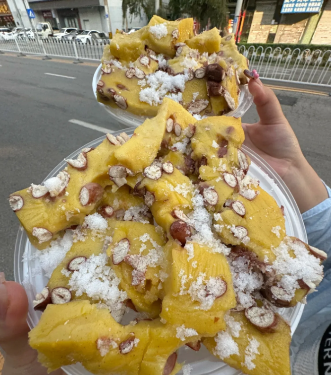 沈阳人科普一下沈阳这个美食叫啥啊？非常好吃吃起来糯叽叽可是不知道叫什么名