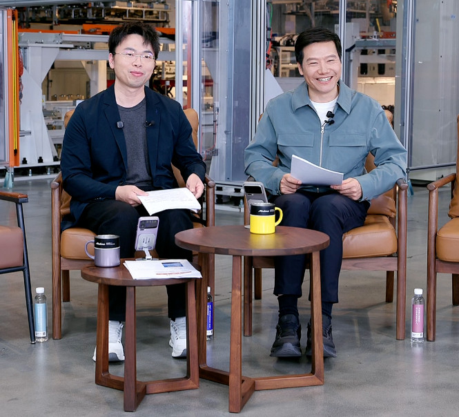 其实我一直觉得这套椅子和茶几还挺好看的，不知道卖多少钱