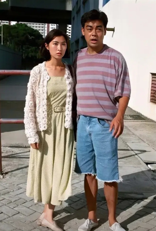 1992年，刘青云与妻子郭蔼明年轻时的留影旧照。