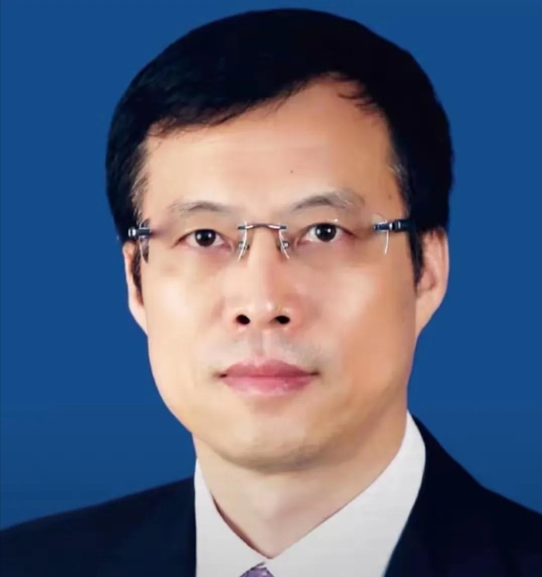 谁都不敢相信，这个落马的辽宁省人民医院院长白希壮，在很久以前竟然是一个医术高明