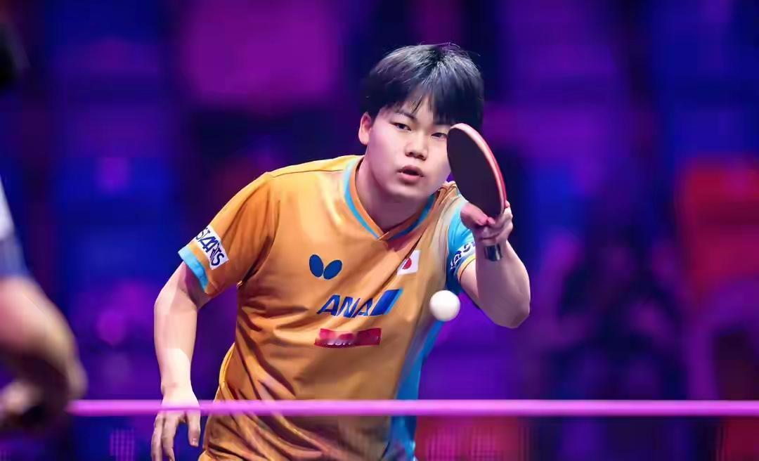 松岛辉空取代张本智和，成为日本一哥的时间不会太久！18岁的松岛辉空近来十分火爆，