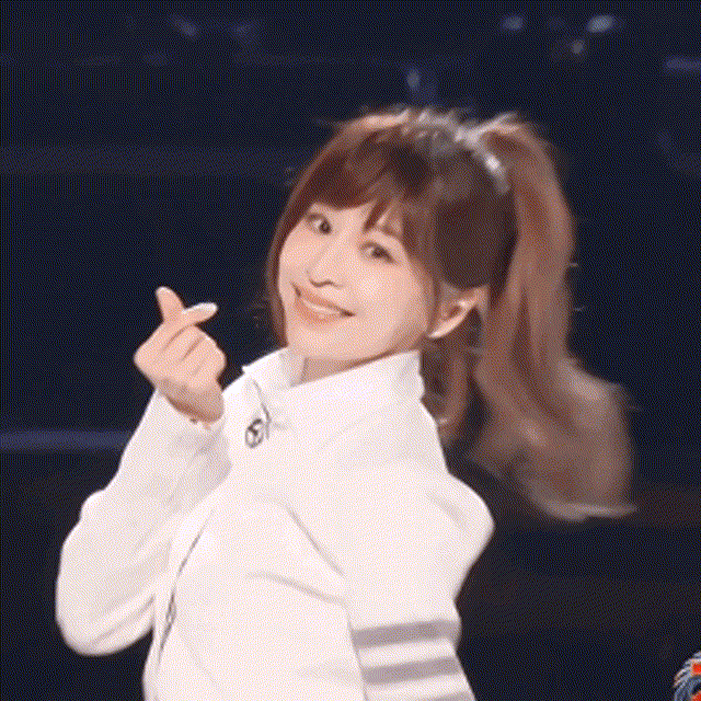 王心凌，真的“糊”了吗？最近刷到不少讨论，说王心凌不红了。确实，她不像流量明