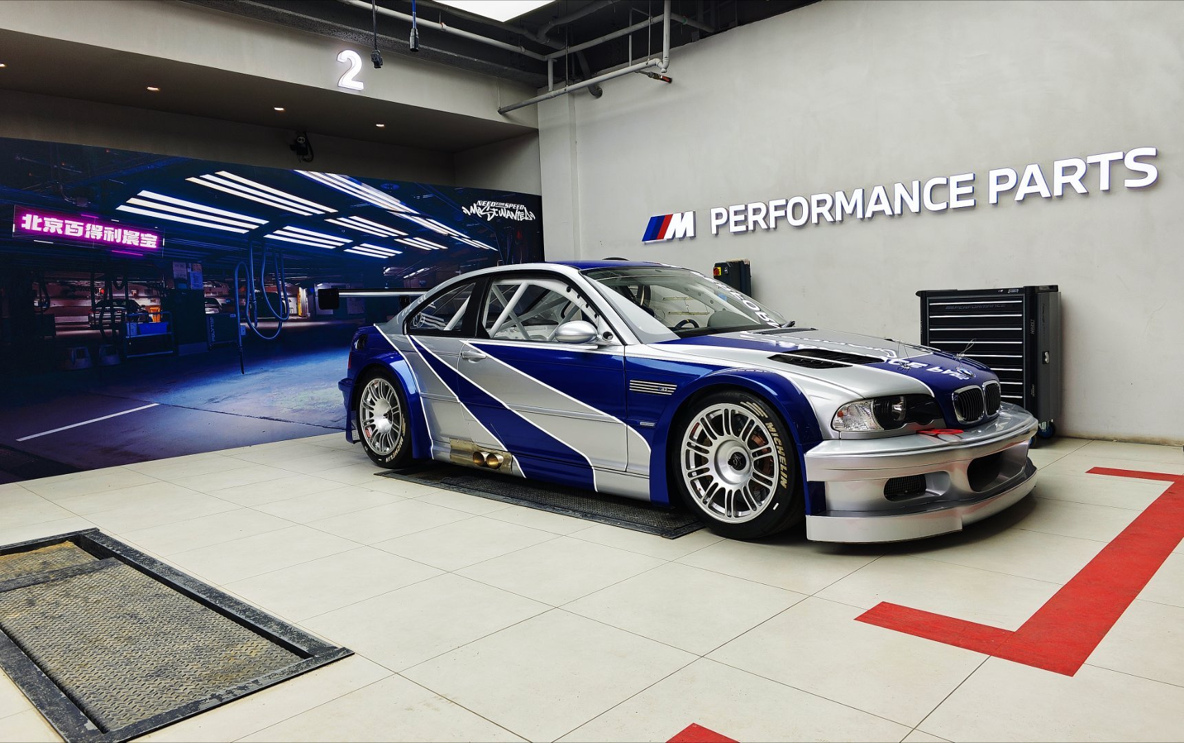 极品飞车9青春回忆杀BMWE46M3GTR赛车追忆25年前的冠军赛车设计