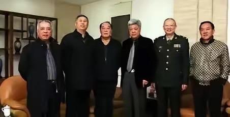 许世友听闻是陶勇孩子，当场冲出门相接，尽显军人情义1967年10月，保卫人员