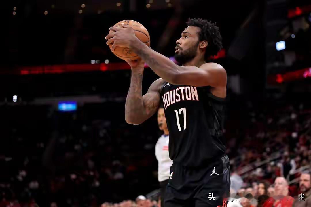 如果火箭想要成功，交易伊森是必须的选项。毕竟现在的火箭除了伊森没有其他人可以换来