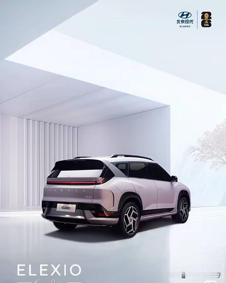 2020年，燃油车市场渗透率约94.6%2021年，燃油车市场渗透率约86.6