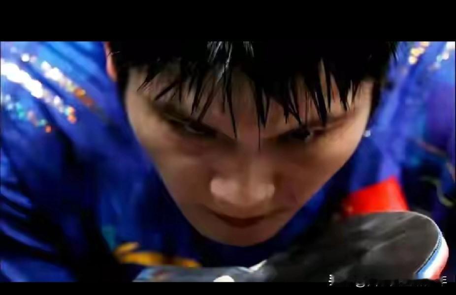 再次感谢摄影师为我们留下樊振东的精彩瞬间。这才是中国男子汉应有的形象，比奶油小生