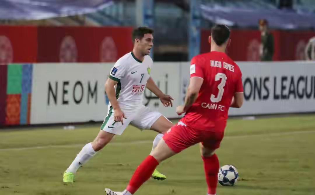 北京国安与河南队谁能获得足协杯决冠军……？1：北京国安今年拿到了联赛半程冠军