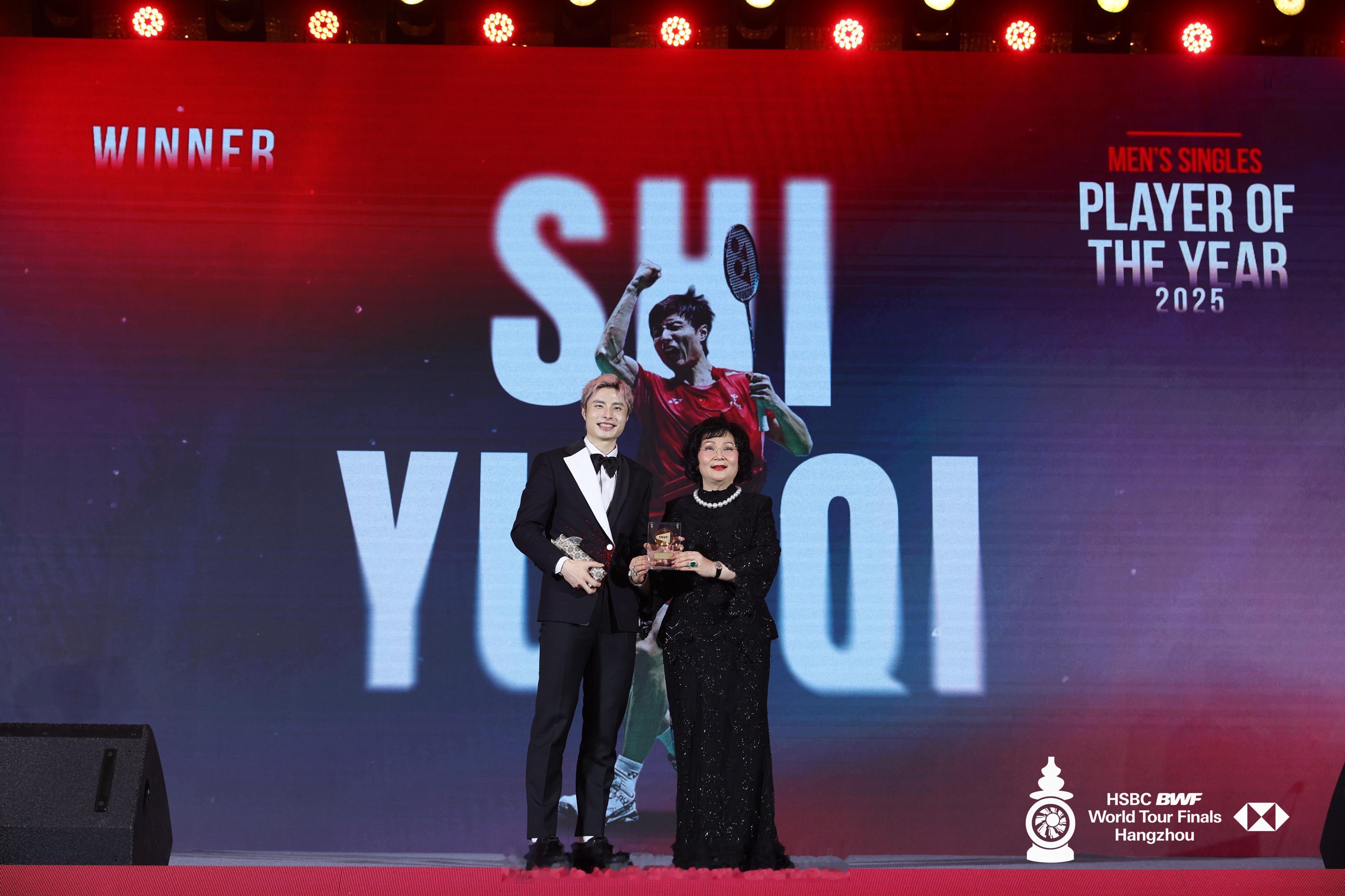 最佳男单运动员：🇨🇳最佳女单运动员：安洗莹🇰🇷最佳男双组合：徐承宰/金元