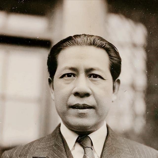 1946年，汉奸陈公博，被枪毙的现场，临刑前他对身边的狱警说道：”我有钢笔一支，