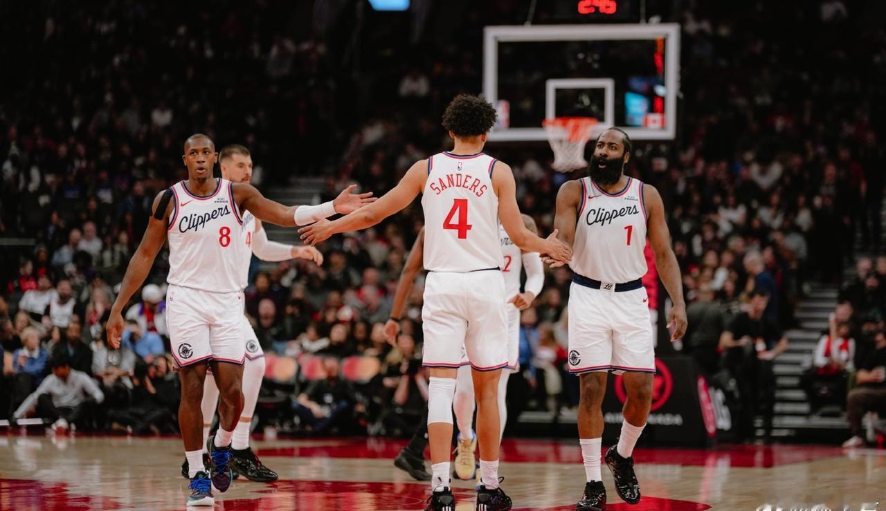 如果尼德豪泽、桑德斯、乔丹米勒、克里斯蒂能够在这难得的机会中稳定发挥、持续进步，