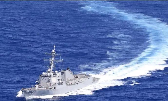 委内瑞拉总统马杜罗当天称，美国已经疯了，委内瑞拉将再次挫败美国的侵略行径。特朗