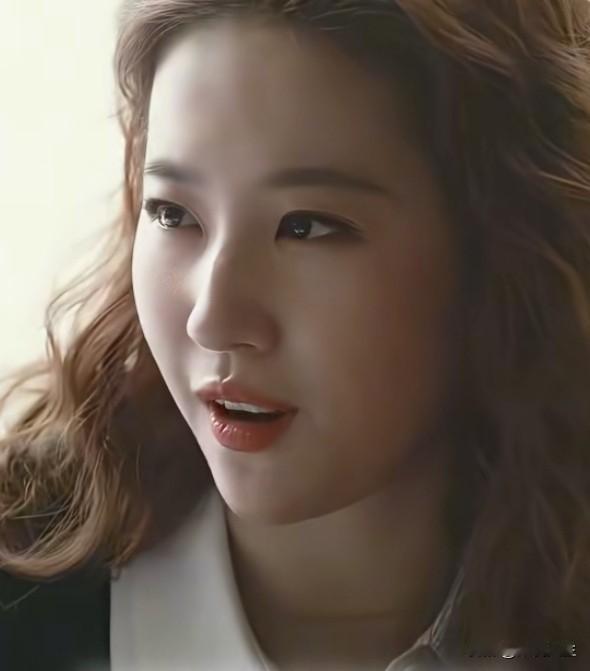 很扎心的一段话：“你说男人为啥拼尽全力，掏空家底也要结婚呢？因为请不起保姆，