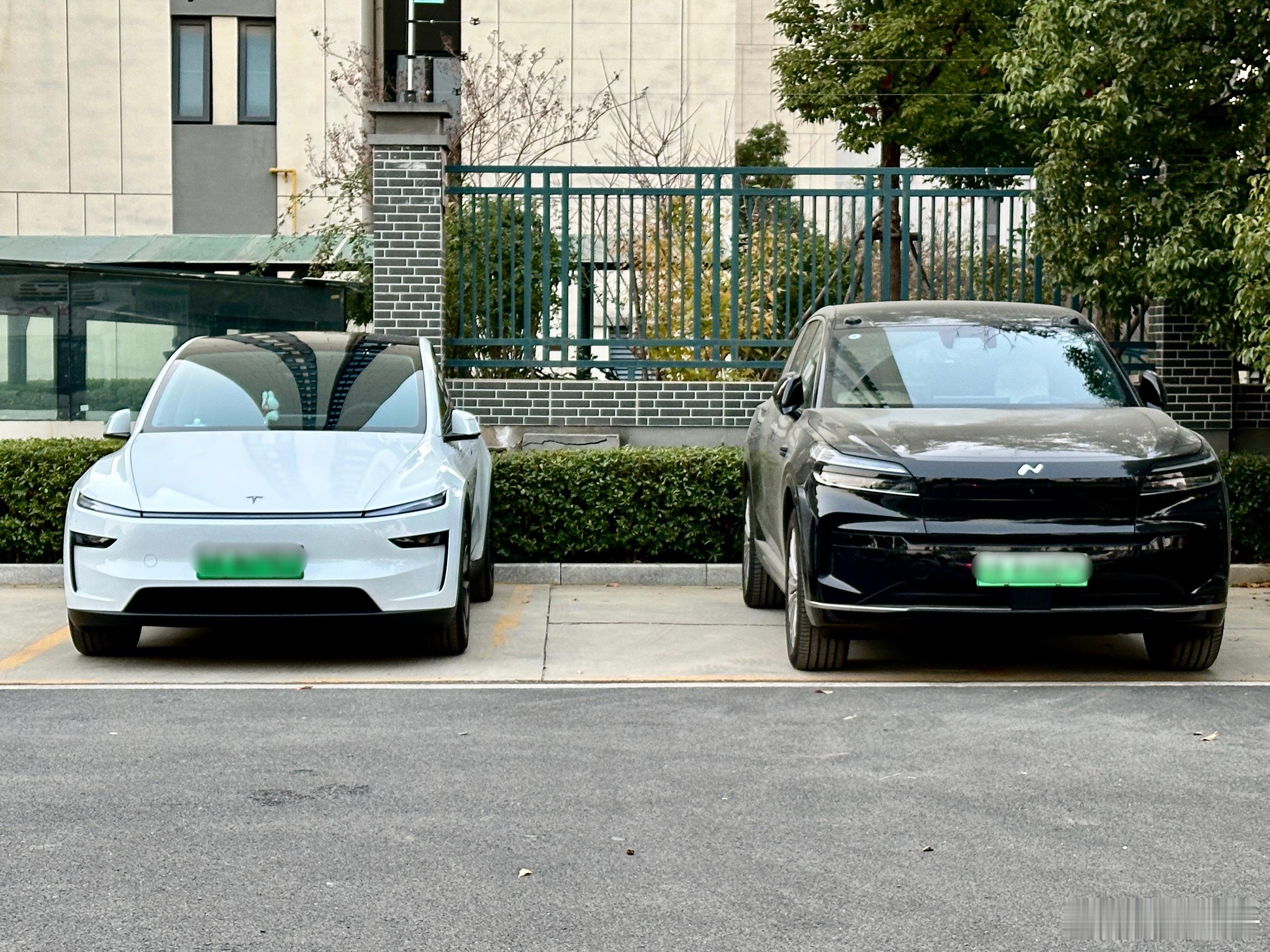 速度120，风阻估计是modely的1.5倍