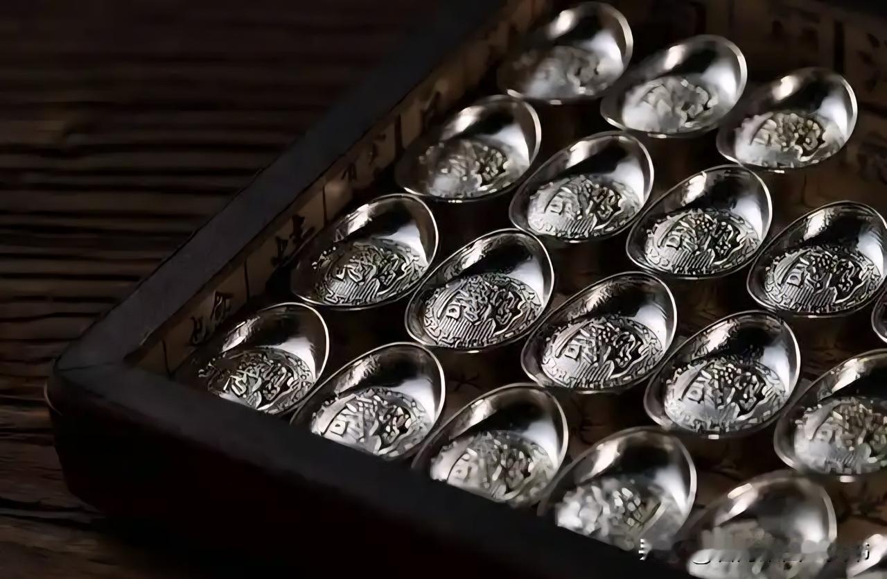 朱元璋开给官员的俸禄水平不低，怎么时至今日还会有人认为朱元璋给官员的俸禄低呢？