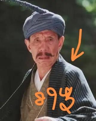 央视94版三国演义司马懿饰演者魏宗万死了，享年89岁。魏宗万曾出演《一个和八个》