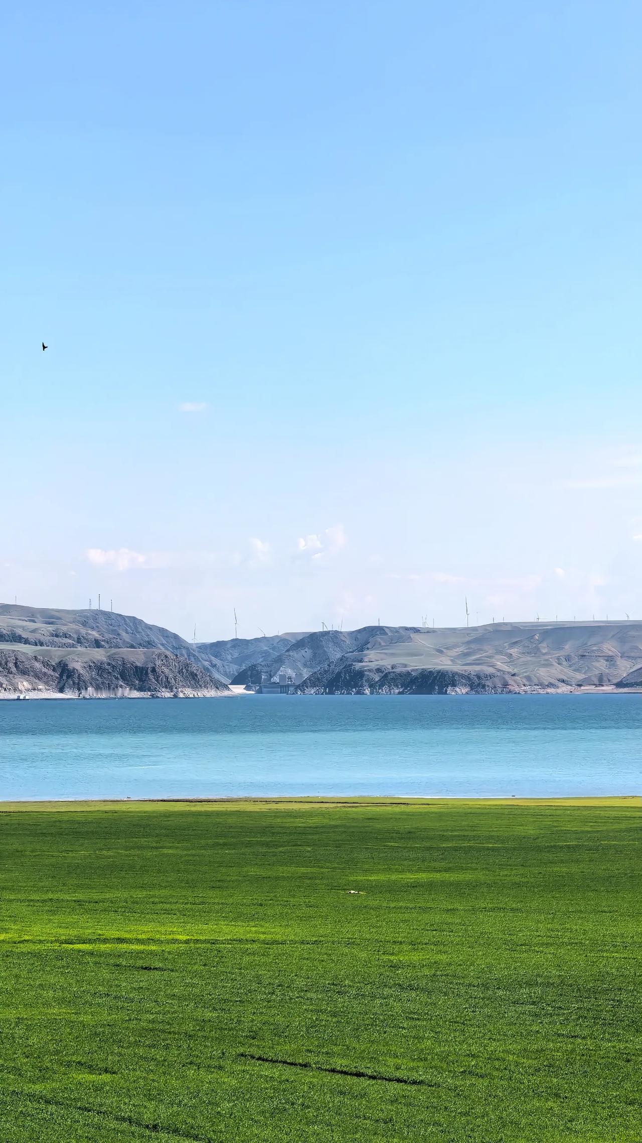 跟一个镇江的老师聊天，我觉得这个老师总结的还是蛮客观的，他说生活在镇江有合适的人