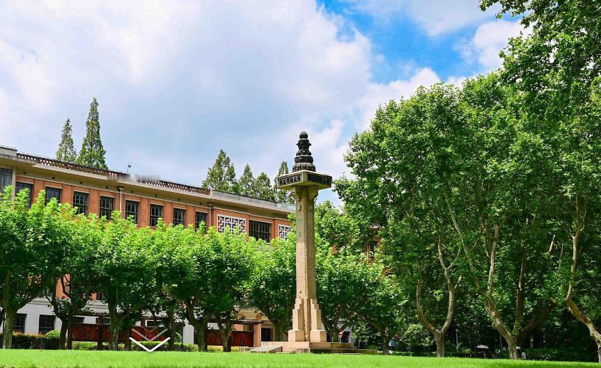说说同济大学取消长聘任制的事情最近同济大学推行人事制度改革的事情引发了社会各界