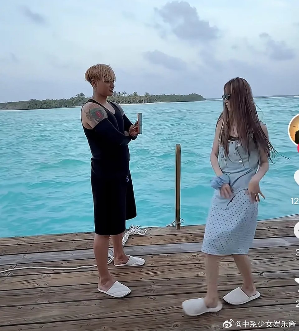 黄子韬现在真的是满满的性缩力