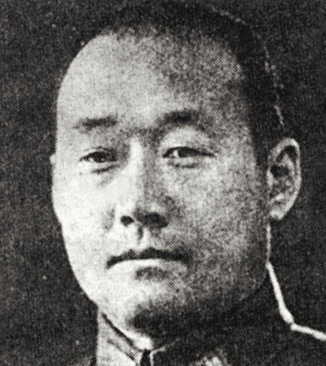 1948年，鲁英麟败光了傅作义的起家部队后，颤抖的向傅报告。傅却冷冷的说：你打了