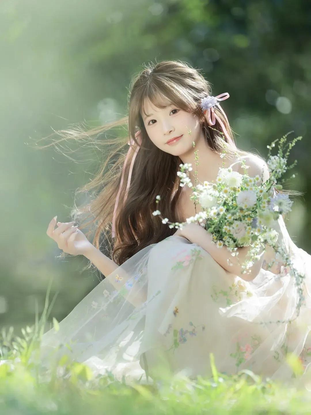 清纯甜美的样子漂亮吗绿色心情分享唯美的美照真正的美女到底长什么样