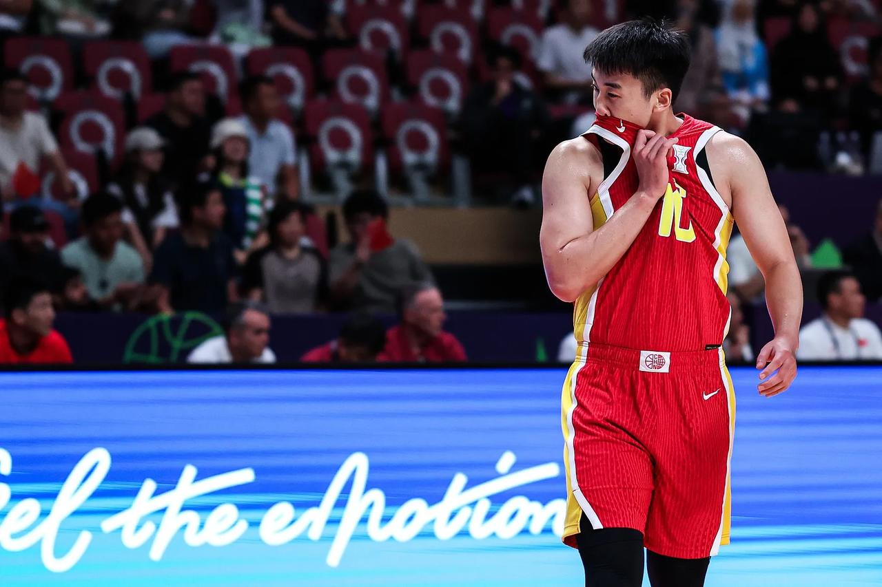 王俊杰以青训签约CBA球队，有现实难度，打NBA真的希望不大王俊杰是郭士强到