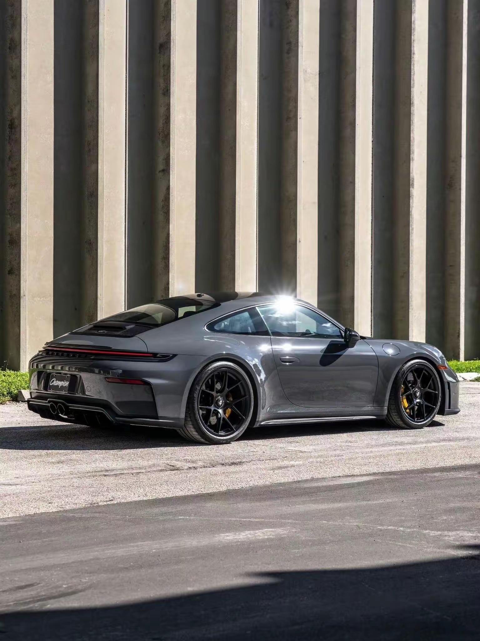保时捷911GT3Touring，一代经典。​​​