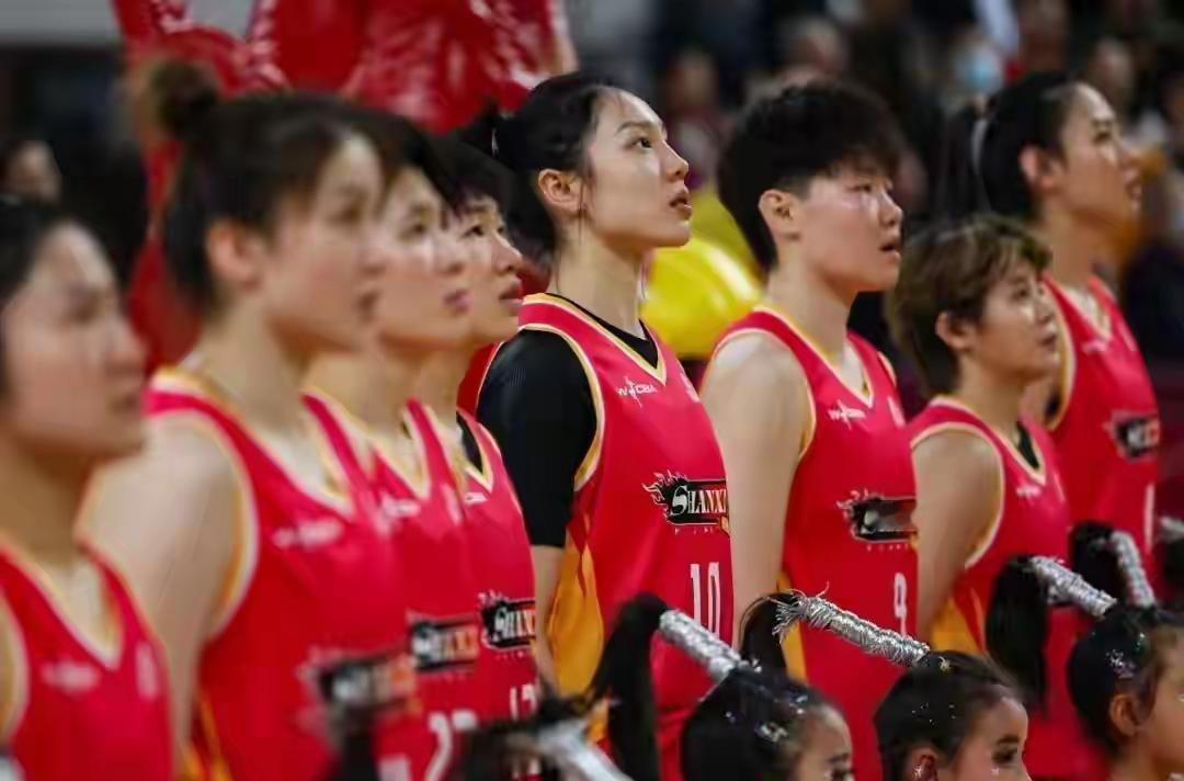 WCBA女篮总决赛第二场，山西女篮最后时刻，绝杀四川女篮，大比分1：1平。全场