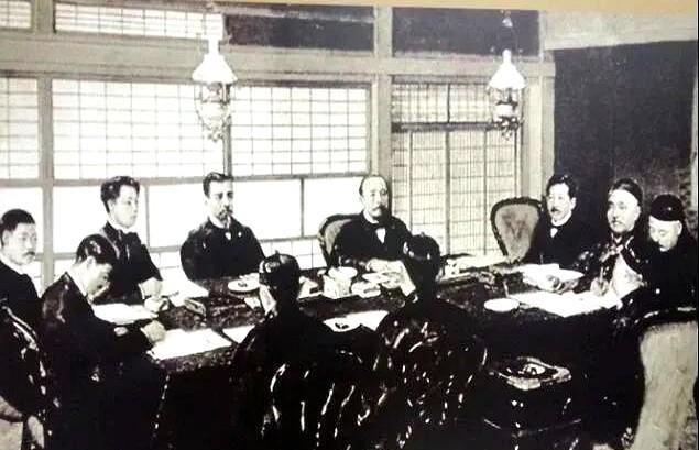为什么日本要近期展出马关条约原件？说白了，是因为日本不承认战败，还想借机羞辱东