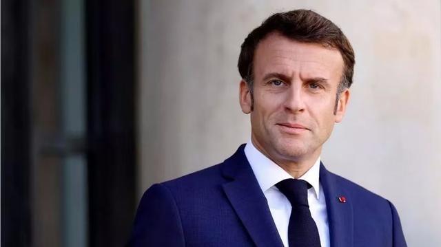 简直是无耻！马克龙变色龙的本质得到无限发挥，刚刚回到欧洲就开始指责中国！绝对是喂