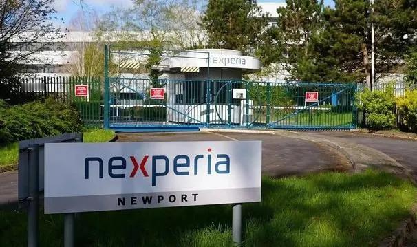 近来，半导体圈着实热闹非凡，荷兰政府硬是将一场商业纠纷演绎成了一出国际连续剧。1