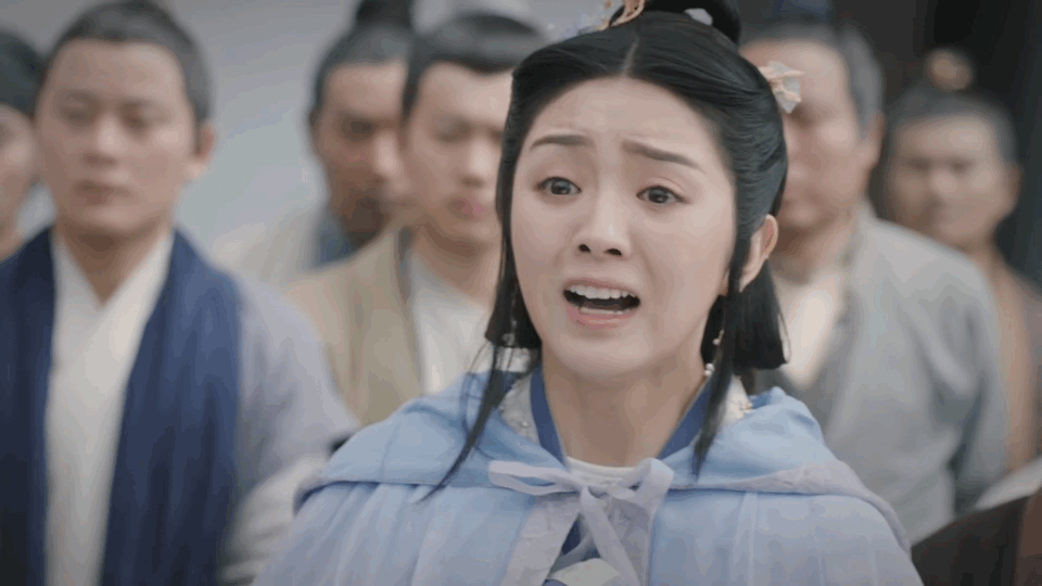 田曦薇第一部古装剧无刘海造型好糟糕，怪不得不管古代现代造型都是铁刘海