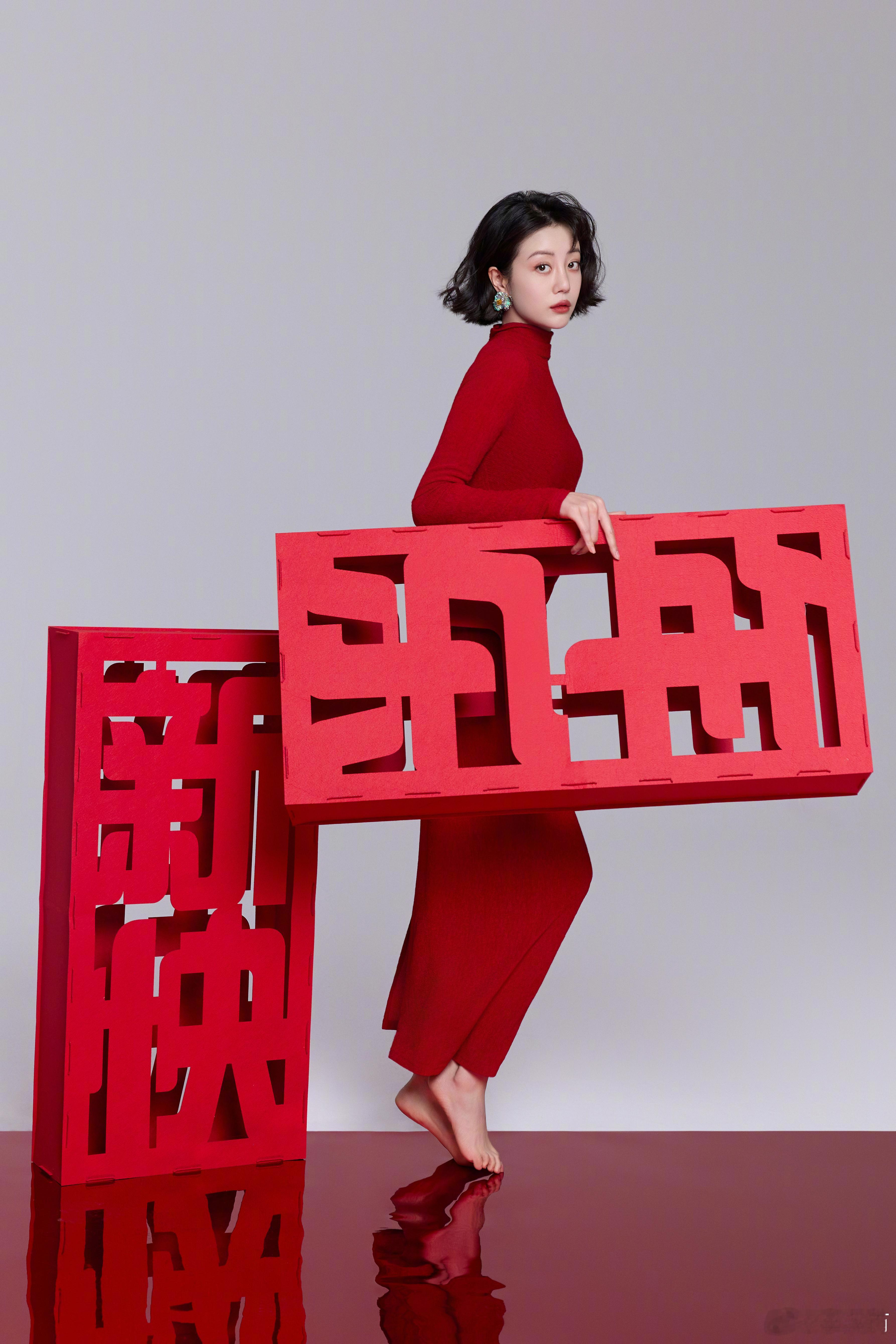 李溪芮在复制粘贴的时代，你是手写的诗[玫瑰]​​​