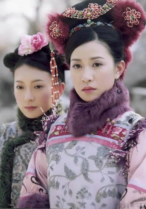港剧古装《金枝欲孽》全2部1080国粤双语主演：邓萃雯/黎姿/张可颐/佘诗曼/林保怡再看金枝欲孽12