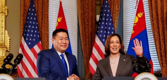蒙古总理被赶下台谁能想到，就在蒙古国，一个“80后”总理