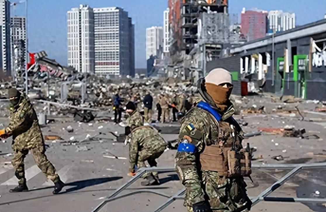 俄乌打了三年，打穷了三个国家，富了三个国家，中国也在其中麻烦看官老爷们右上角