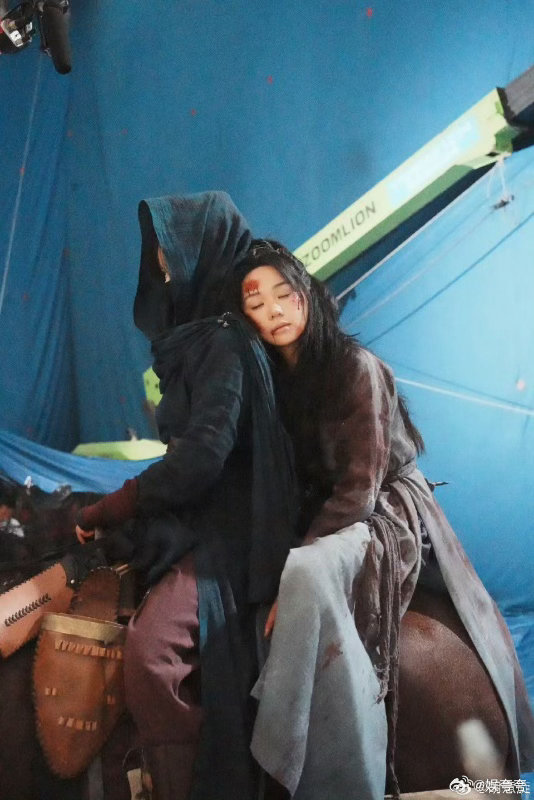 冰湖重生没认出胡意旋冰湖重生胡意旋在《冰湖重生》里演的仲羽，我看了半天没认出来