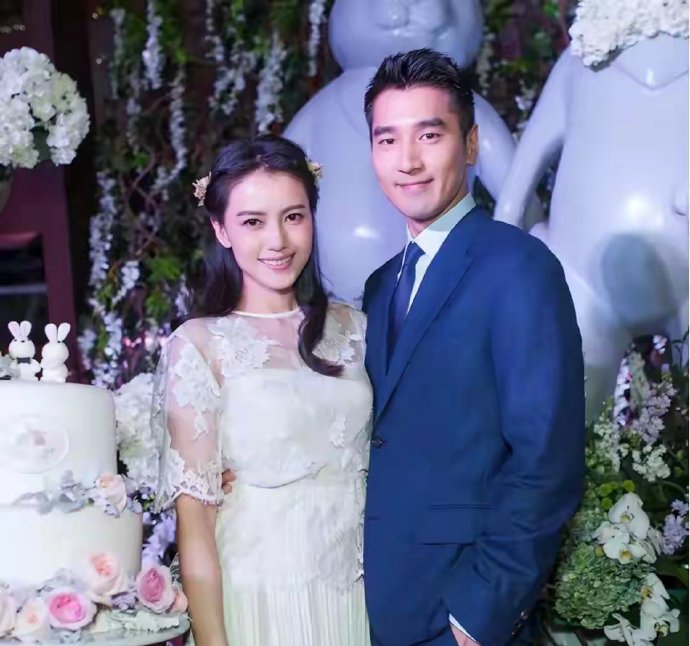 高圆圆首谈当妈感受：不会舍不得离开她，感情都在妈妈身上用完了