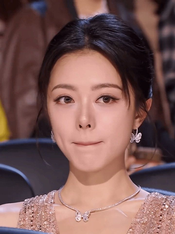 新生代演员好像都长开了单放哪一个都差点味道没想到但在一起这么赏心悦目里面最