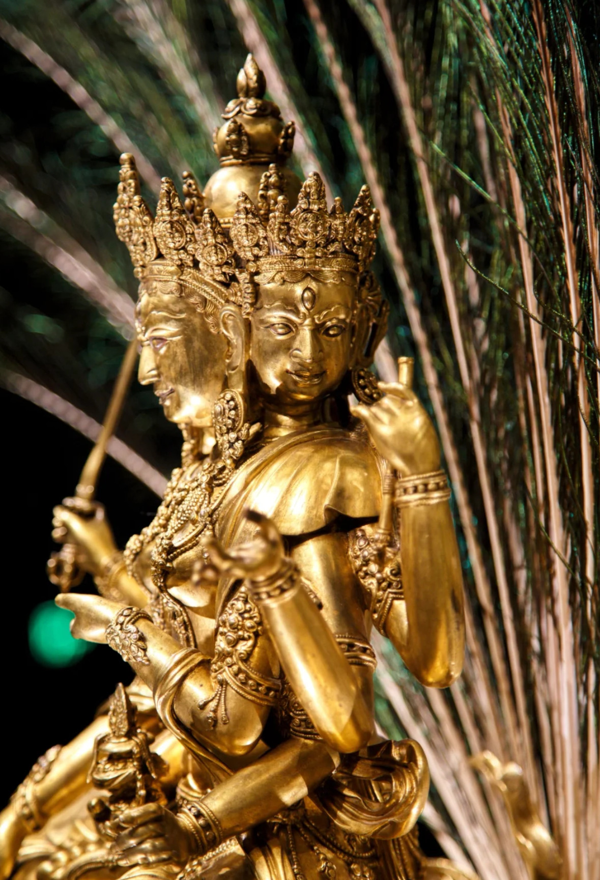 昨天上博东馆的鎏金孔雀明王还有最后10天就要飞去德国展览了