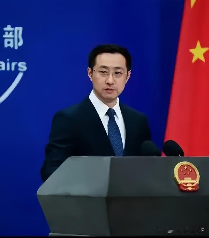 破防了！我服从国家却忍不住怒怼：南海主权不容抢，善良不是软骨头！林剑发言