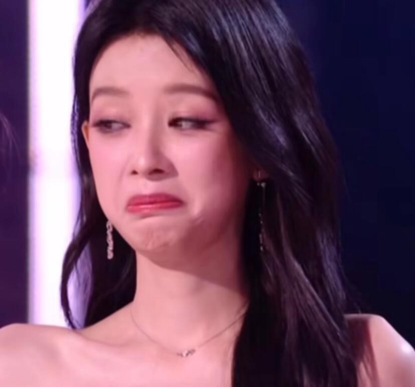 这个小孙怡表情笑死我了
