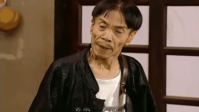 找到了一个以前的段子：🇯🇵：哈哈，在我的挑拨下，🇺🇸和🇨🇳终于打