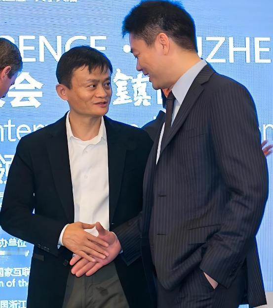 2007年，马云把刚为阿里巴巴赚了2000亿的孙彤宇踢出了淘宝。马云还很得意，以