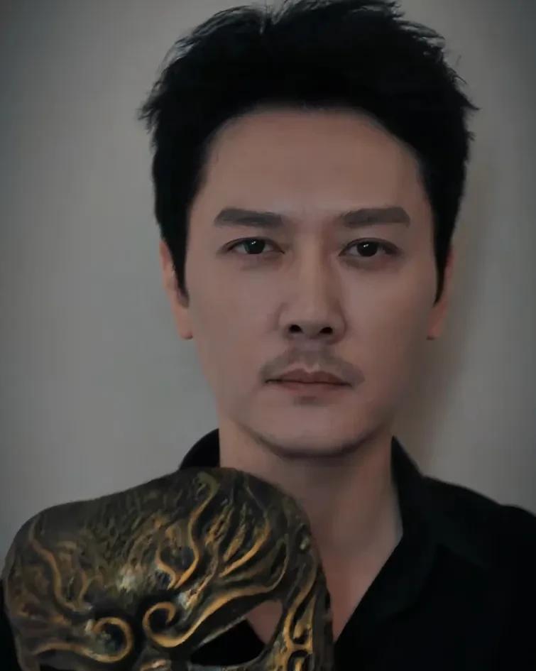 赵丽颖正面硬刚这事除了她粉丝很开心之外，还有一个人也很开心，那就是她前夫冯绍峰