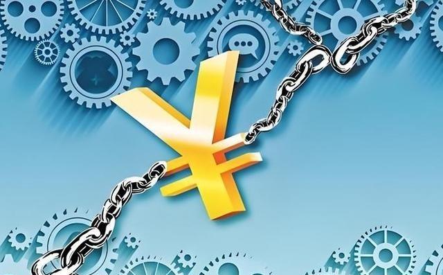 中美之间已经没有回头路了。美国掐着中国的芯片、结算和高端设备，中国卡着美国的关键