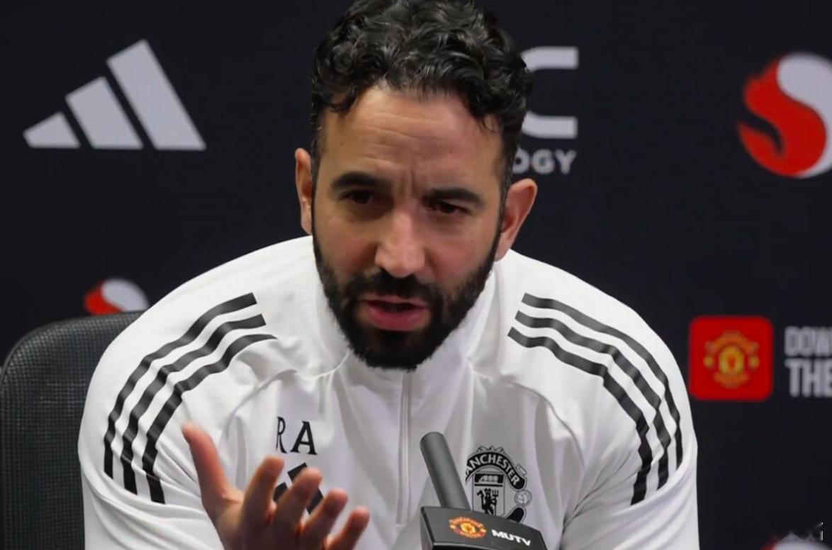 曼联英媒体最会煽风点火了，尤其是围绕曼联这个主题。曼联客战维拉赛前发布会，阿莫